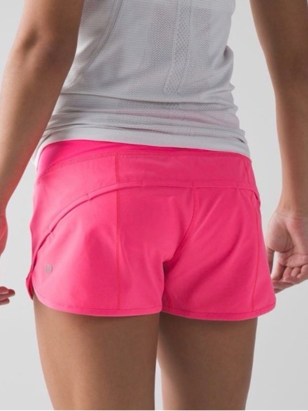 Run: Speed Short Sz 12 Mid Rise 4 way Stretch Hot Pink Vented Lined
